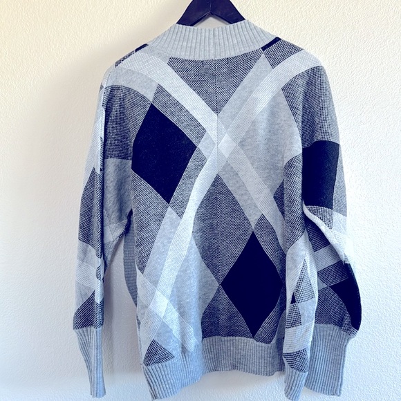 NWT Lety & Me black white and grey colorblock clamshell long sleeve cardigan - Picture 4 of 4